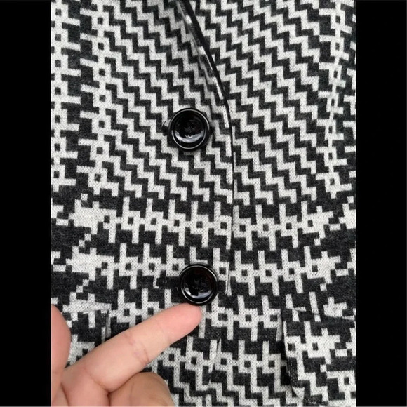 Les Copains Women's 2 Button Plaid Tartan
Wool Blend Blazer XS - Picture 3 of 11